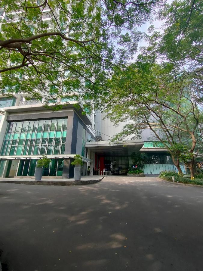 Super Penthouse Stmoritz Apartment, Lippomall Puri Indah Jakarta Luaran gambar
