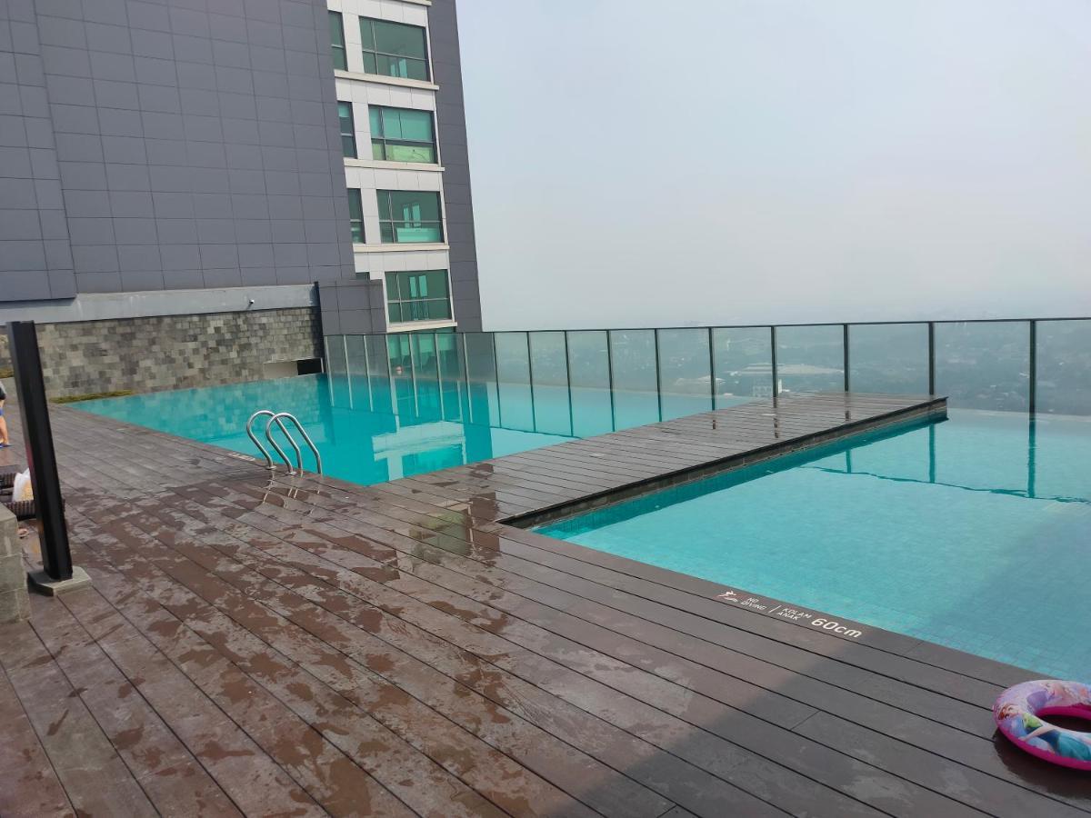 Super Penthouse Stmoritz Apartment, Lippomall Puri Indah Jakarta Luaran gambar