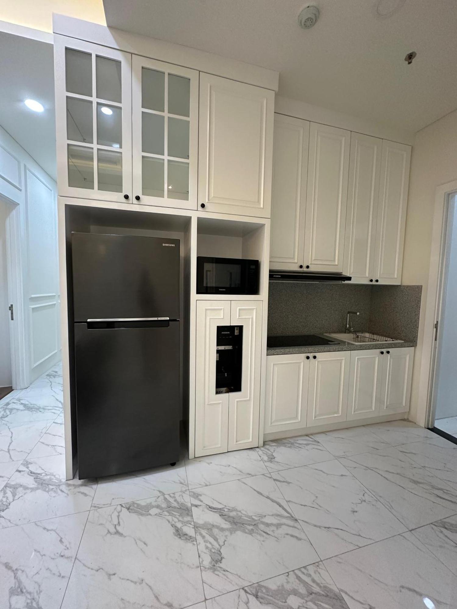 Super Penthouse Stmoritz Apartment, Lippomall Puri Indah Jakarta Luaran gambar
